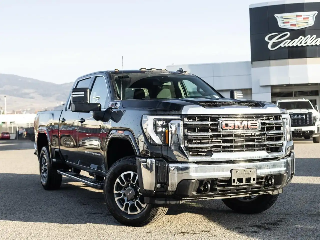 GMC Sierra 3500HD снимка GMC Sierra 3500HD