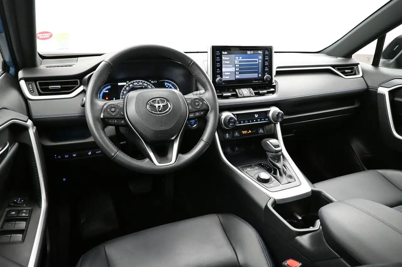 Toyota RAV 4 снимка Toyota RAV 4