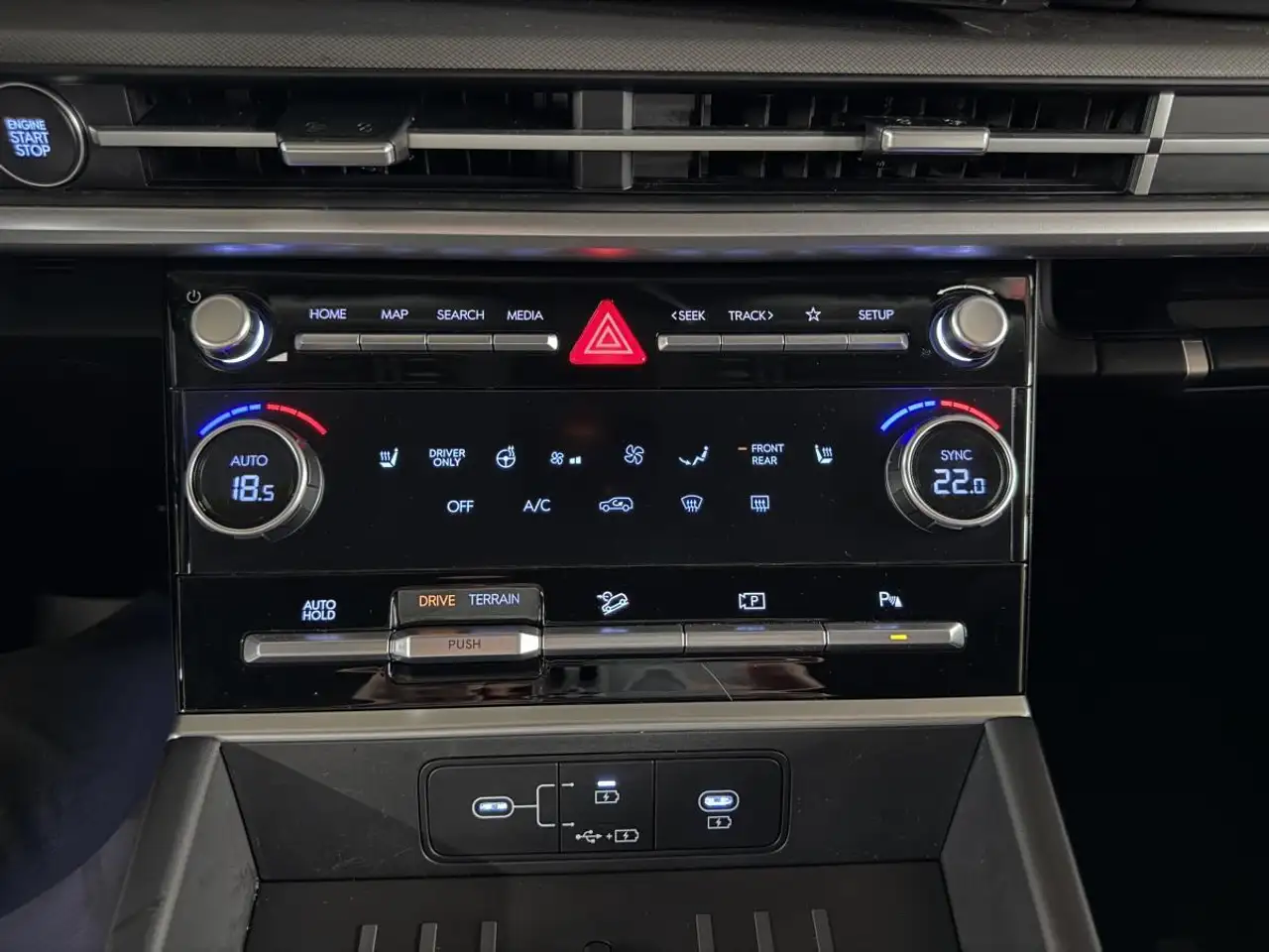 Hyundai SANTA FE снимка Hyundai SANTA FE