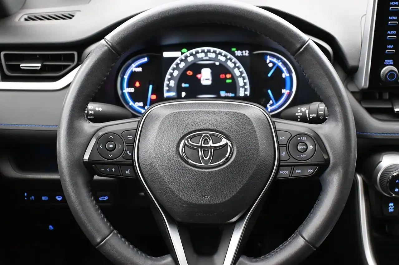 Toyota RAV 4 снимка Toyota RAV 4
