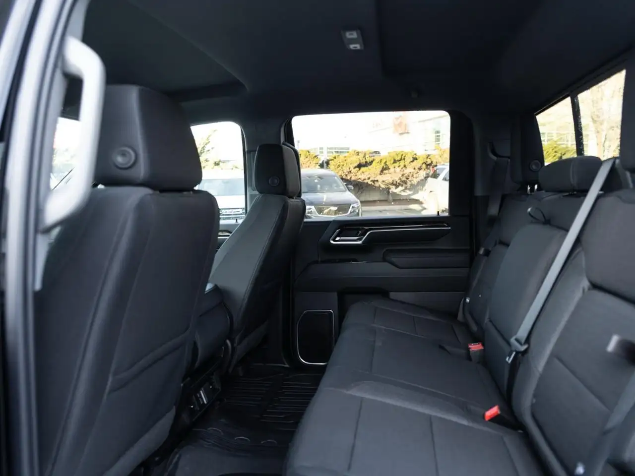 GMC Sierra 3500HD снимка GMC Sierra 3500HD