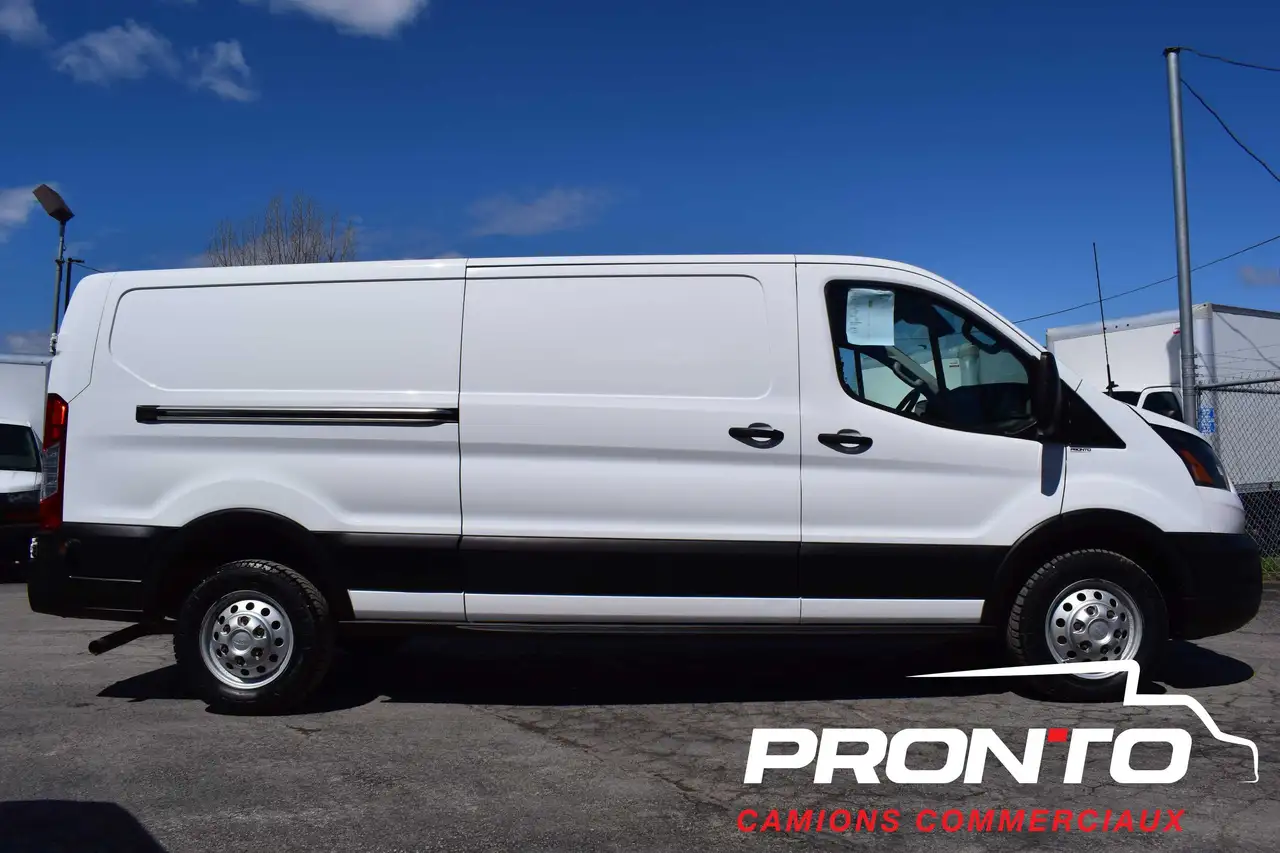 Ford Transit Cargo Van снимка Ford Transit Cargo Van