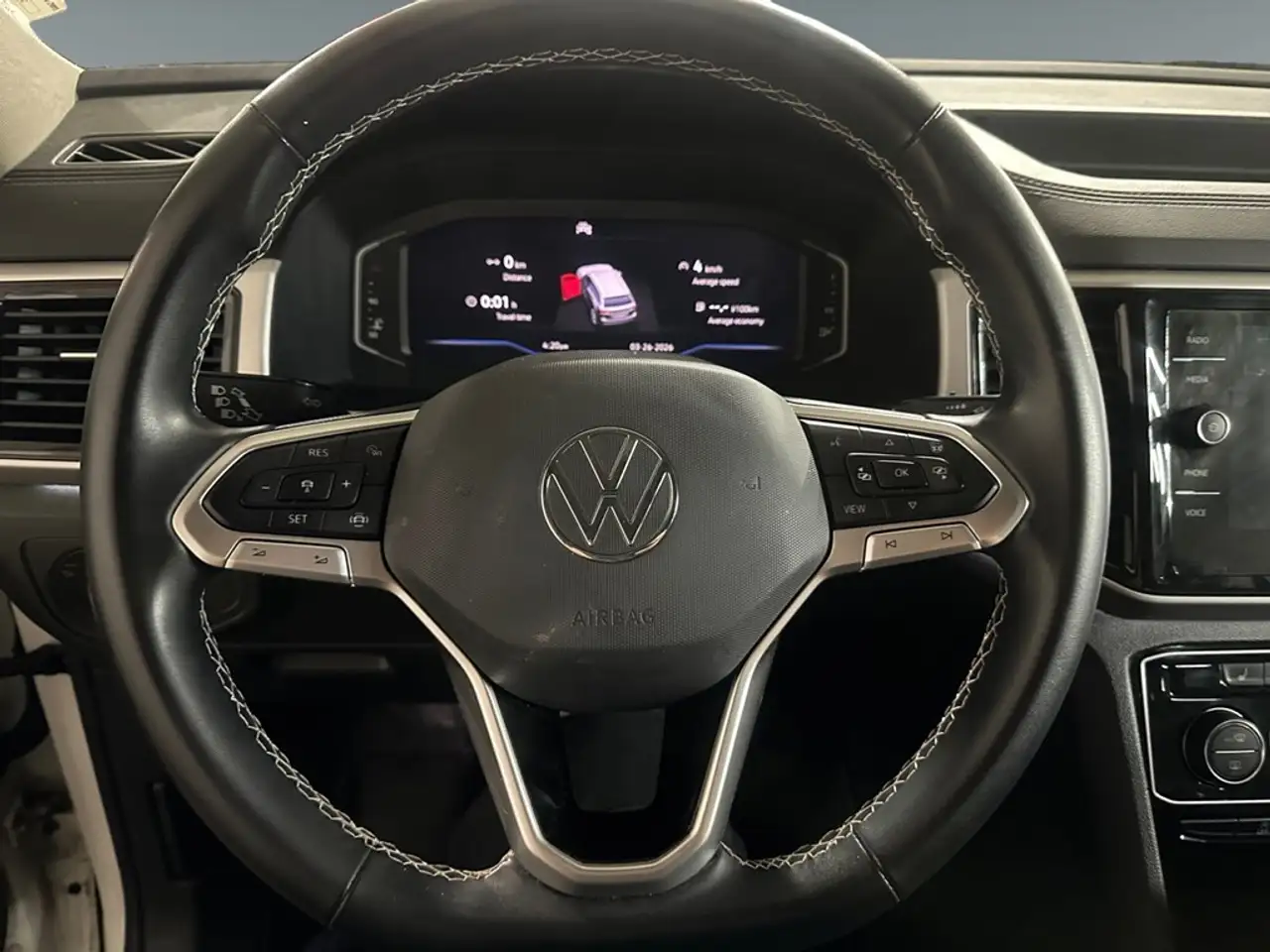 Volkswagen Atlas снимка Volkswagen Atlas