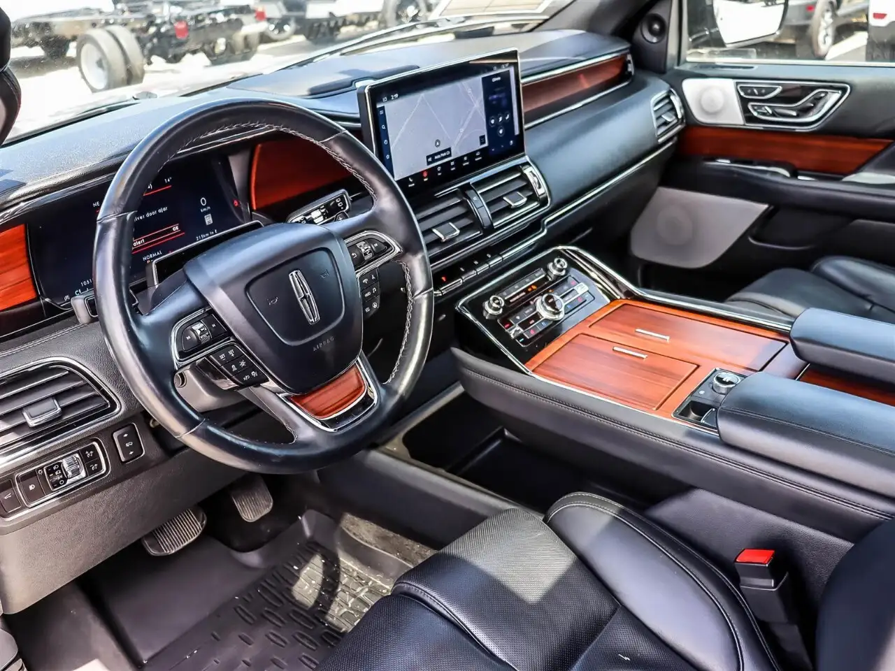 Lincoln Navigator снимка Lincoln Navigator
