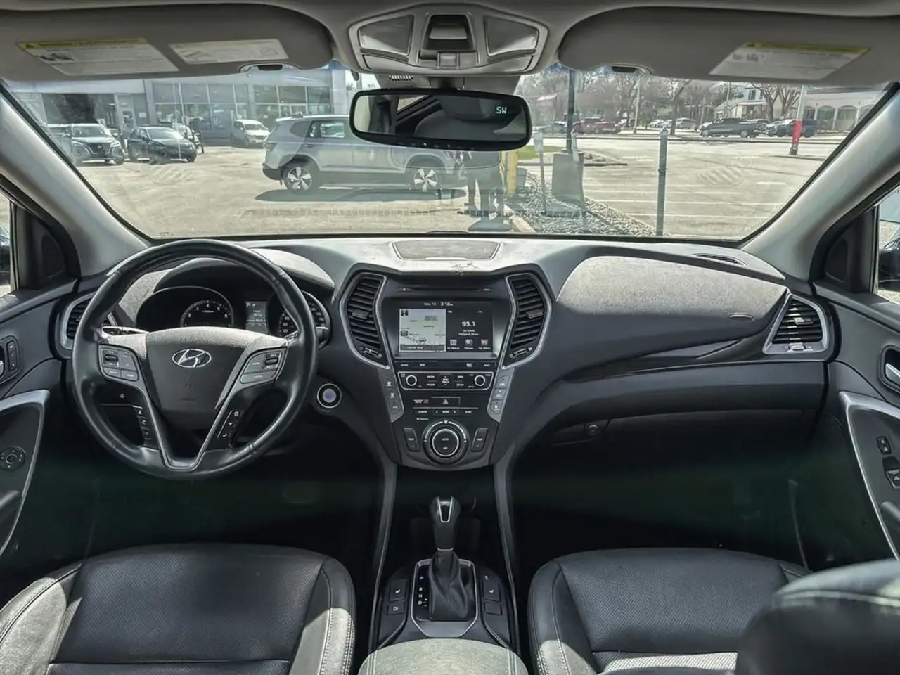 Hyundai SANTA FE снимка Hyundai SANTA FE