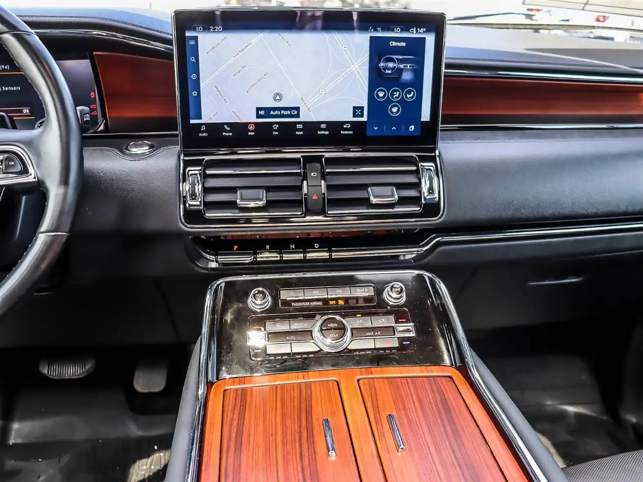 Lincoln Navigator снимка Lincoln Navigator
