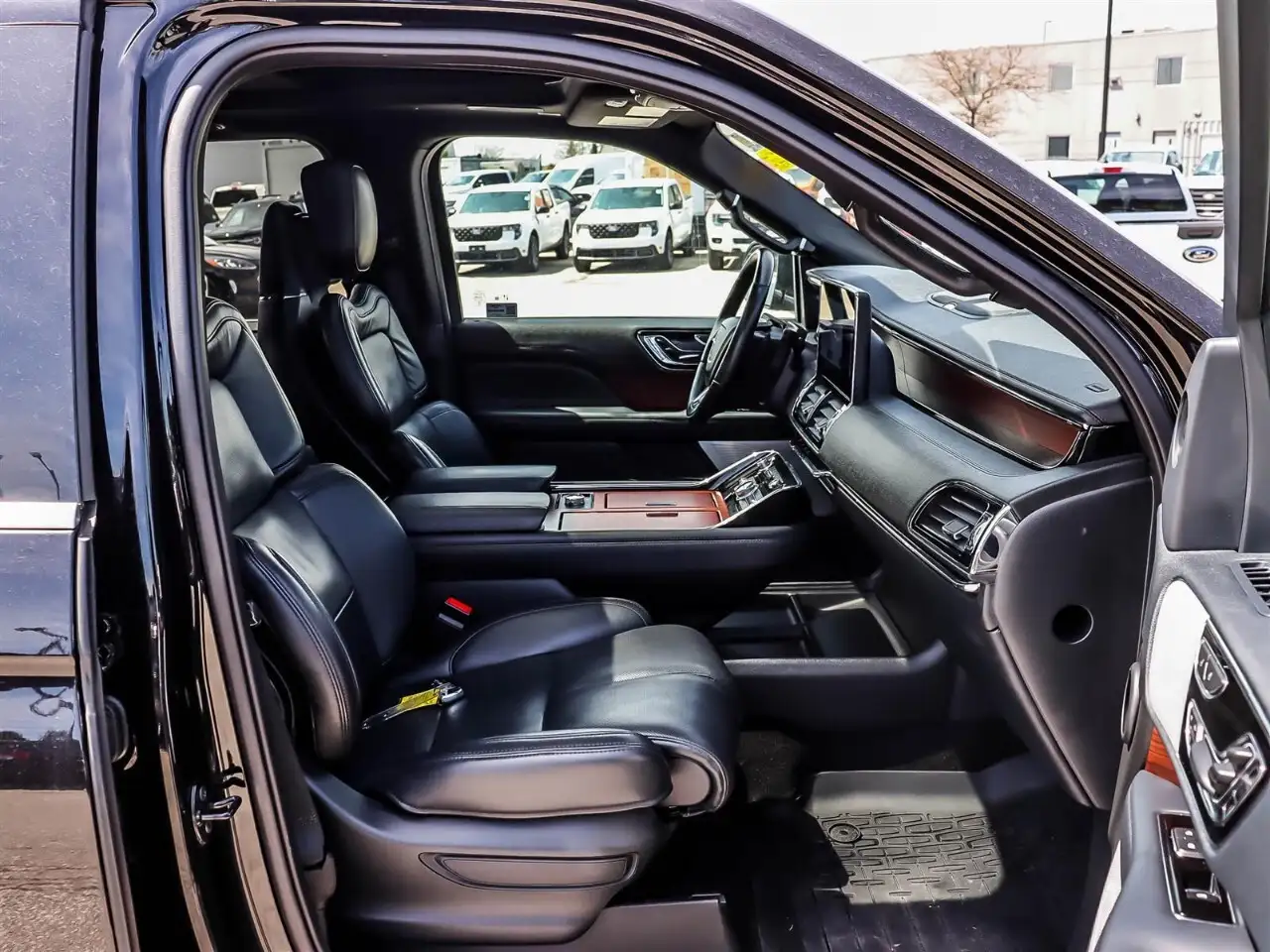 Lincoln Navigator снимка Lincoln Navigator