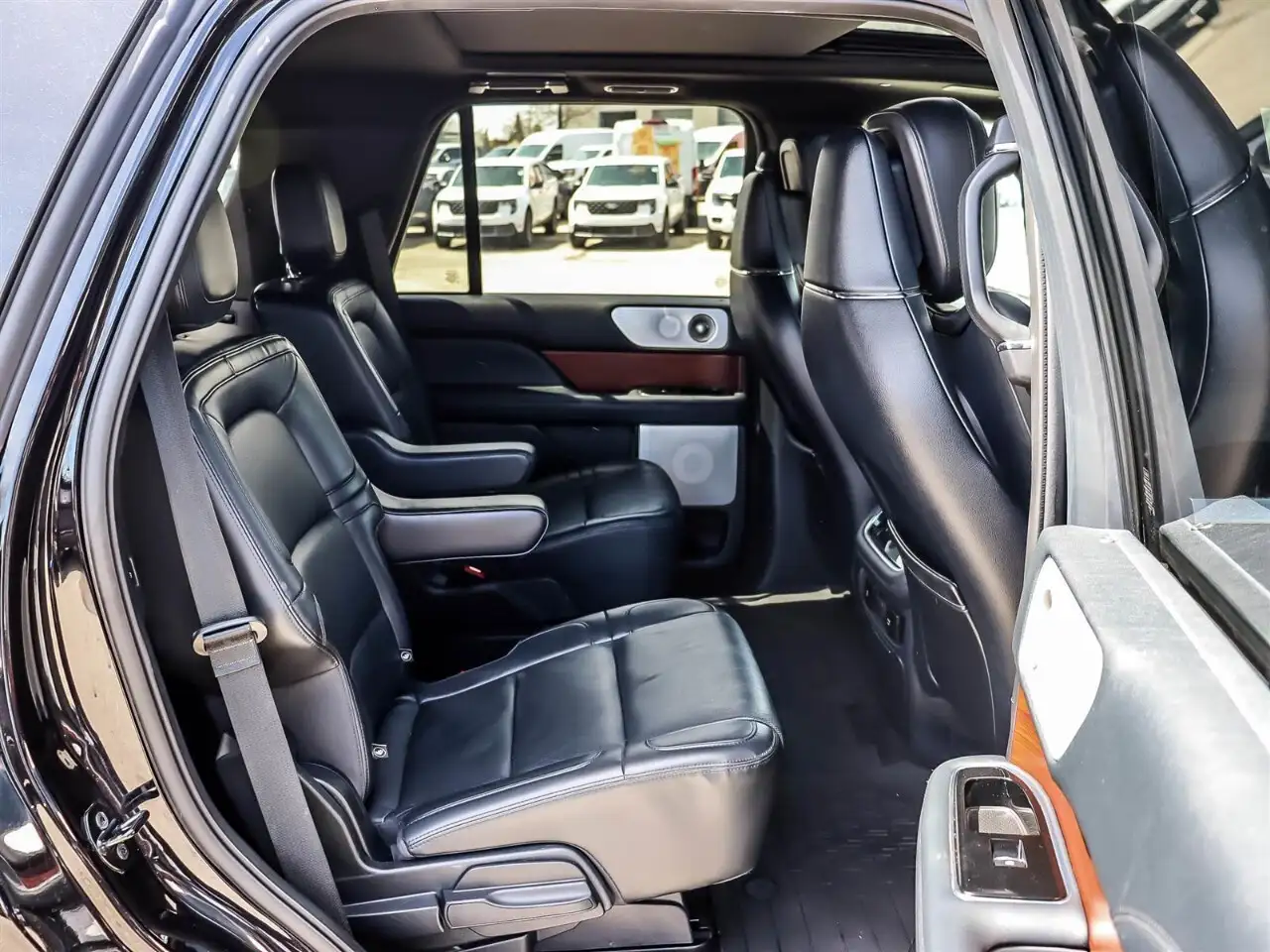 Lincoln Navigator снимка Lincoln Navigator