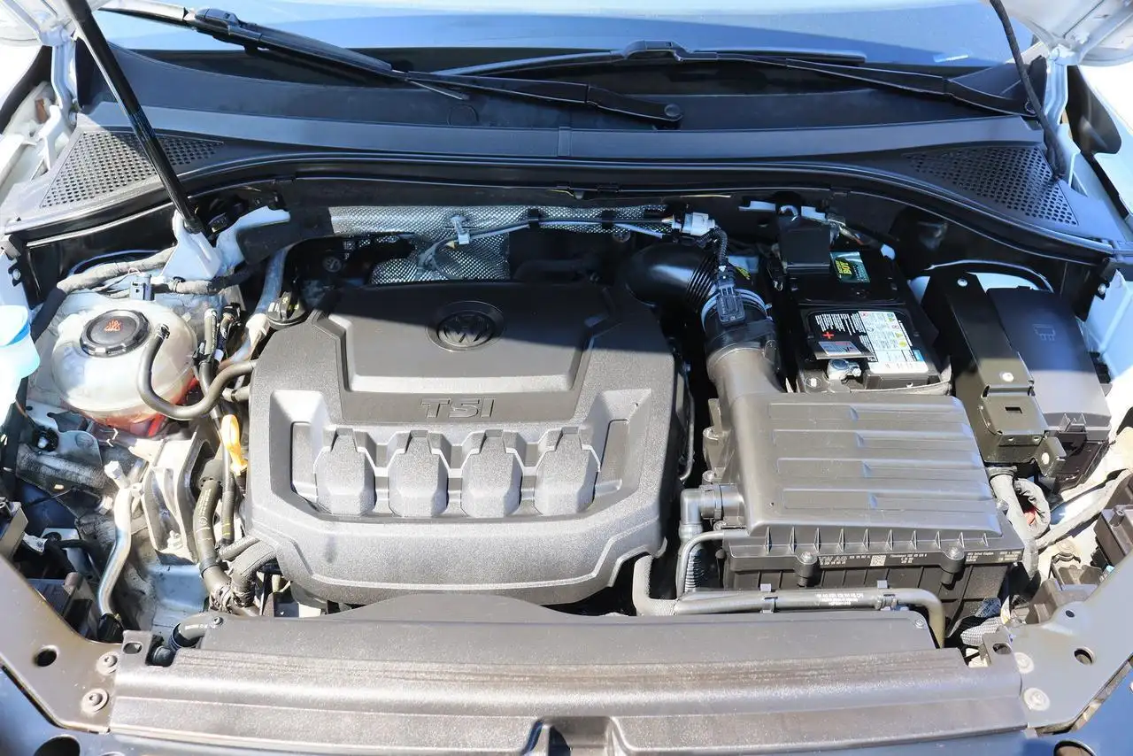 Volkswagen Tiguan снимка Volkswagen Tiguan