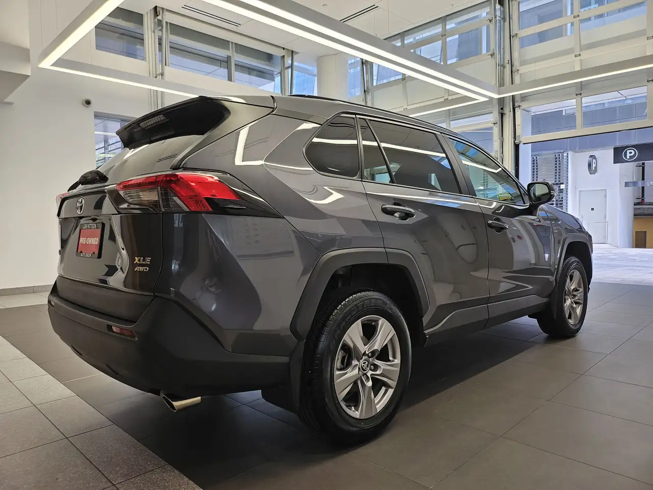 Toyota RAV 4 снимка Toyota RAV 4