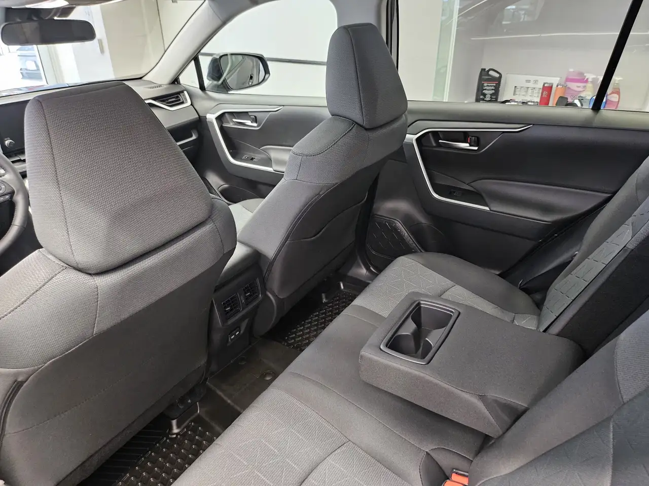 Toyota RAV 4 снимка Toyota RAV 4