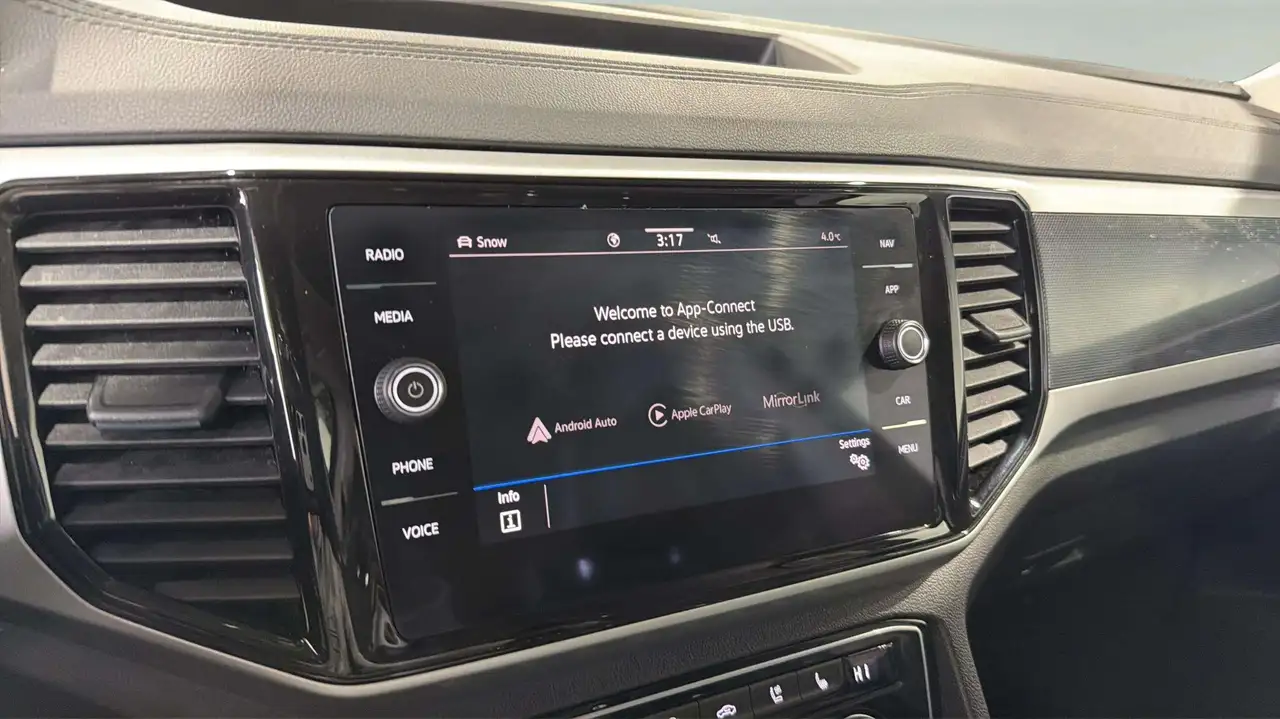 Volkswagen Atlas снимка Volkswagen Atlas