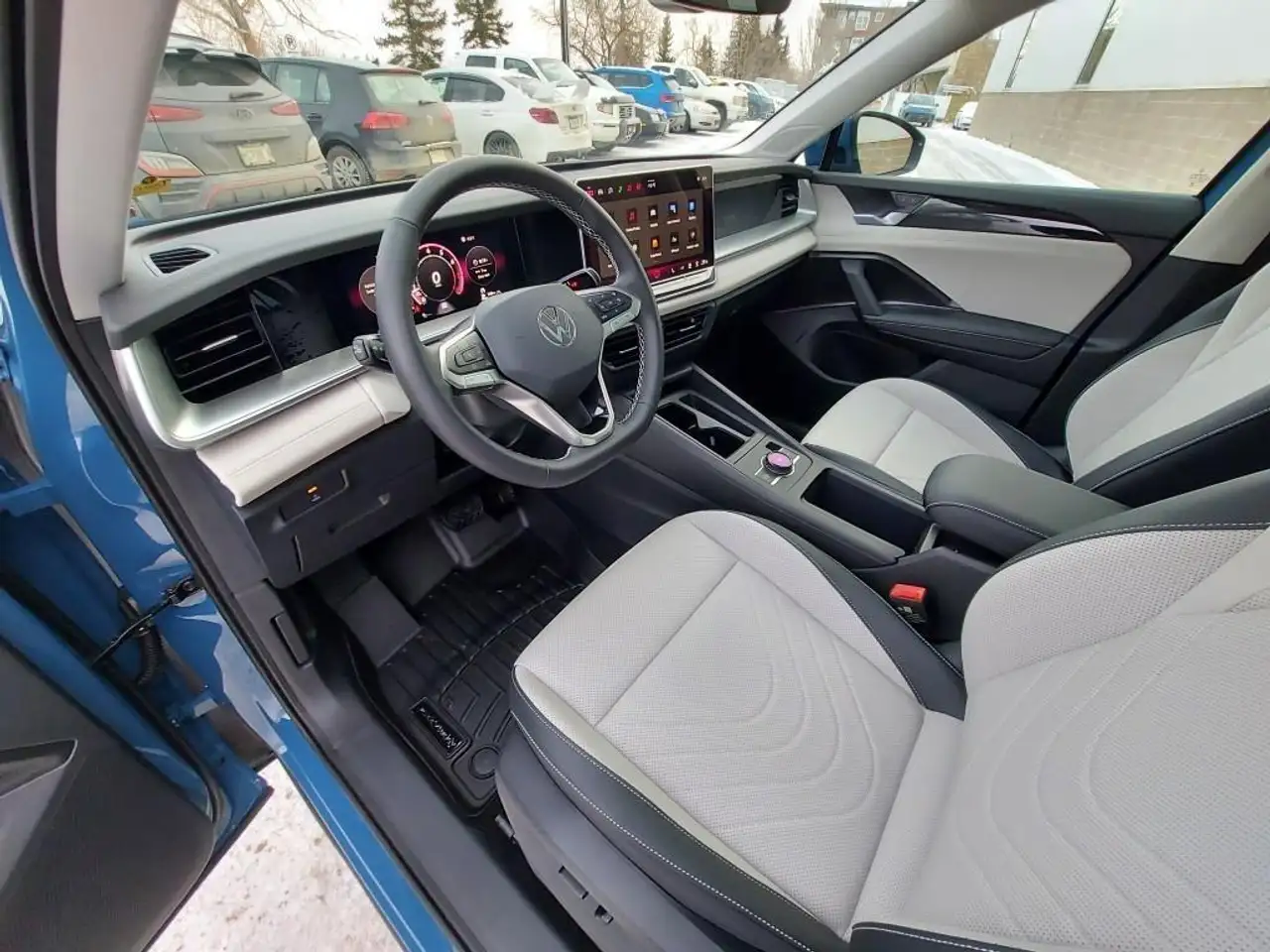 Volkswagen Tiguan снимка Volkswagen Tiguan