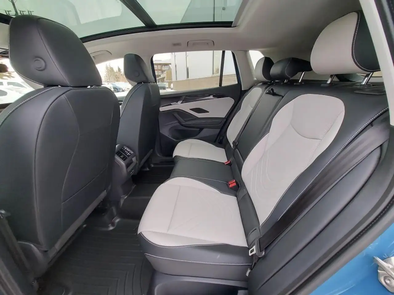 Volkswagen Tiguan снимка Volkswagen Tiguan