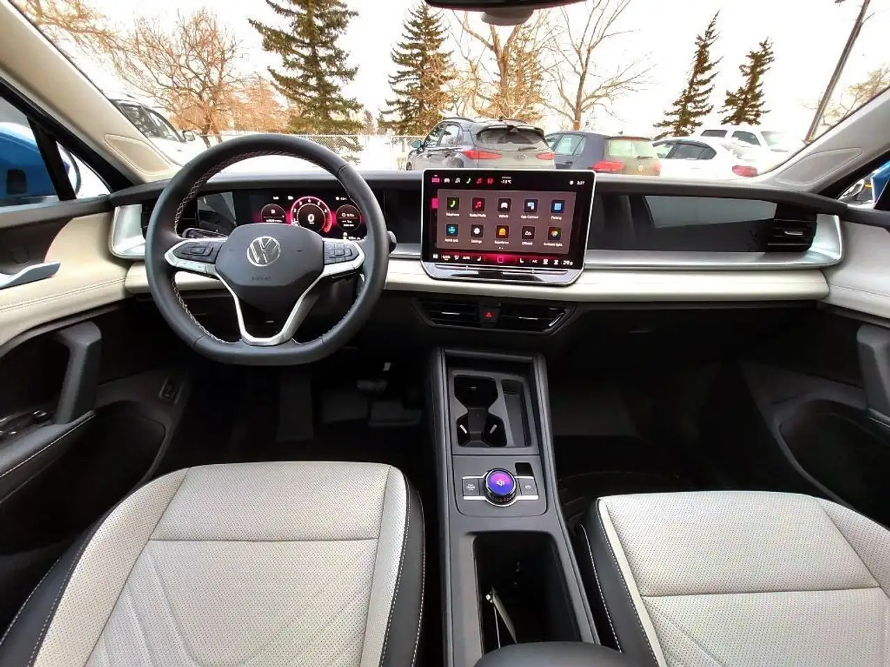 Volkswagen Tiguan снимка Volkswagen Tiguan