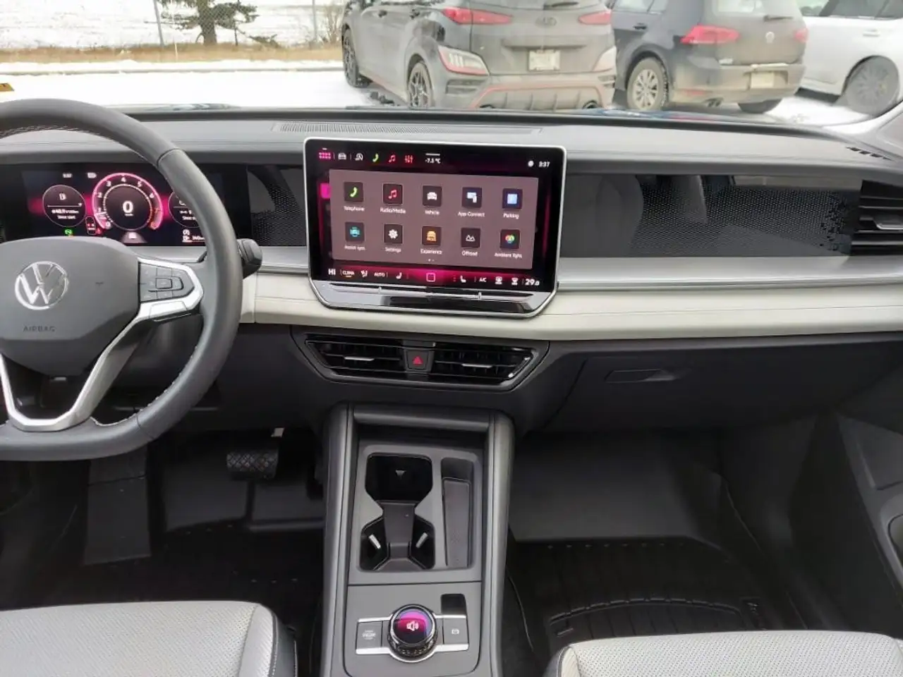 Volkswagen Tiguan снимка Volkswagen Tiguan