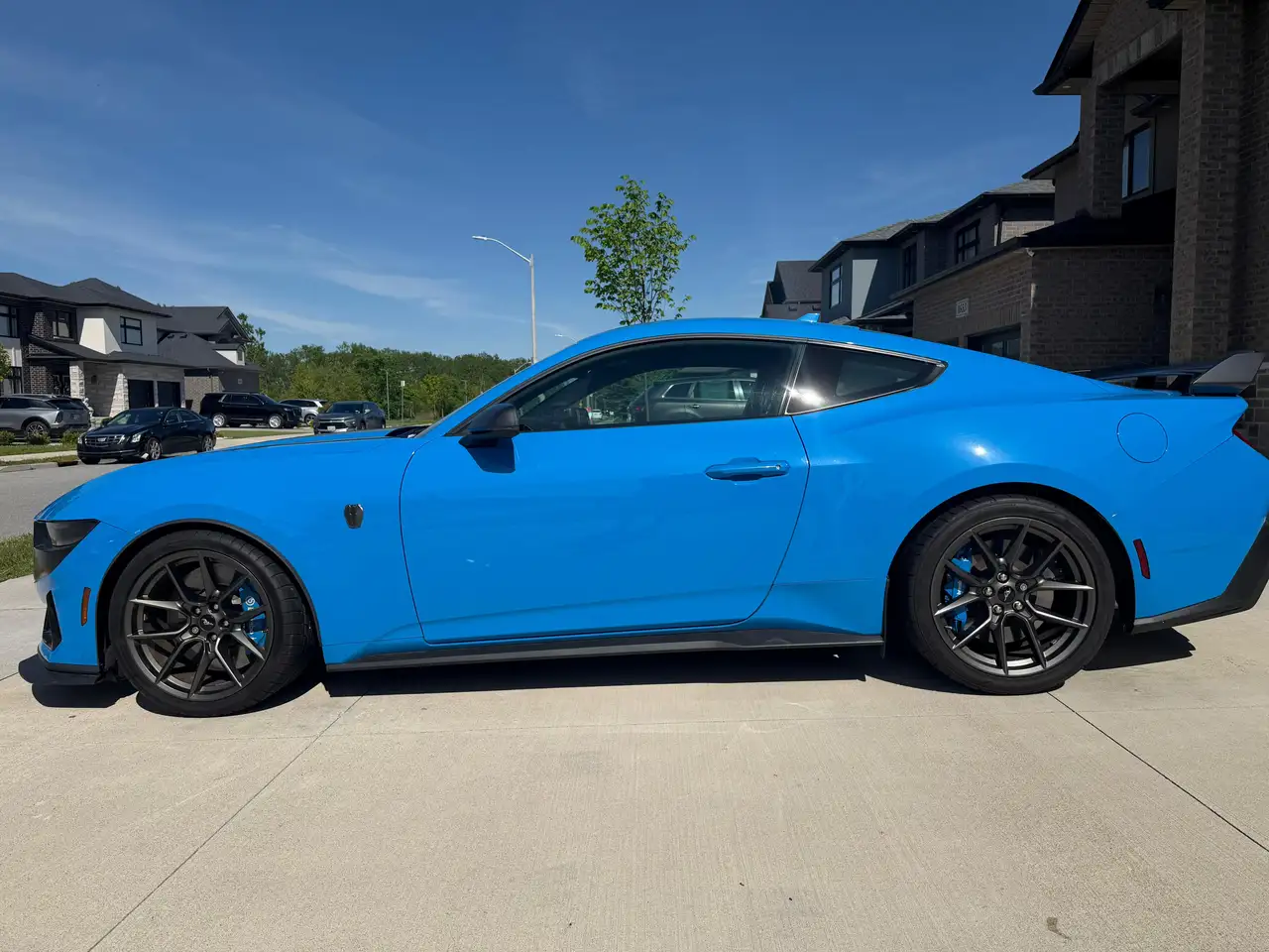 Ford Mustang photo Ford Mustang