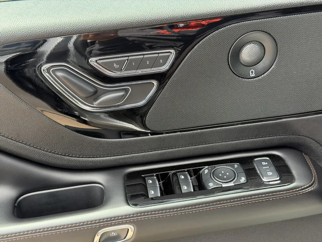 Lincoln Aviator fotografie Lincoln Aviator