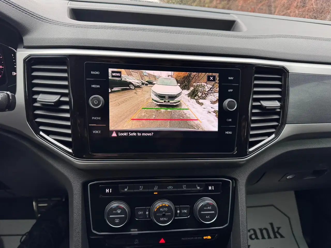 Volkswagen Atlas снимка Volkswagen Atlas