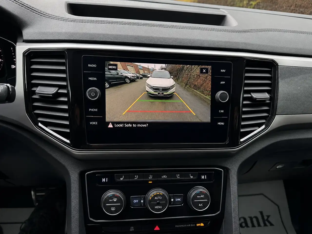 Volkswagen Atlas снимка Volkswagen Atlas