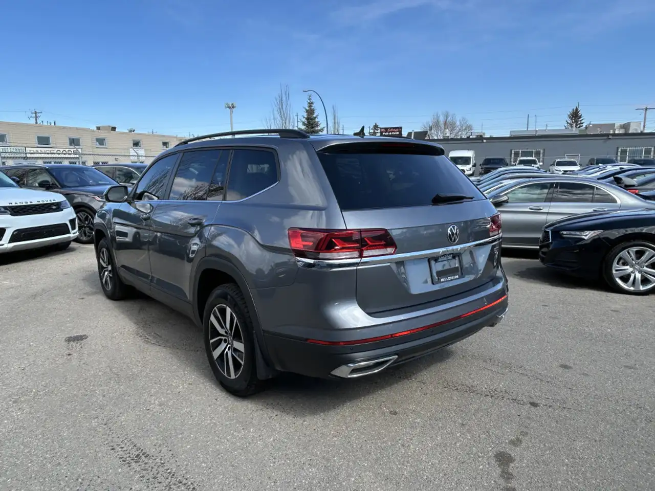 Volkswagen Atlas снимка Volkswagen Atlas