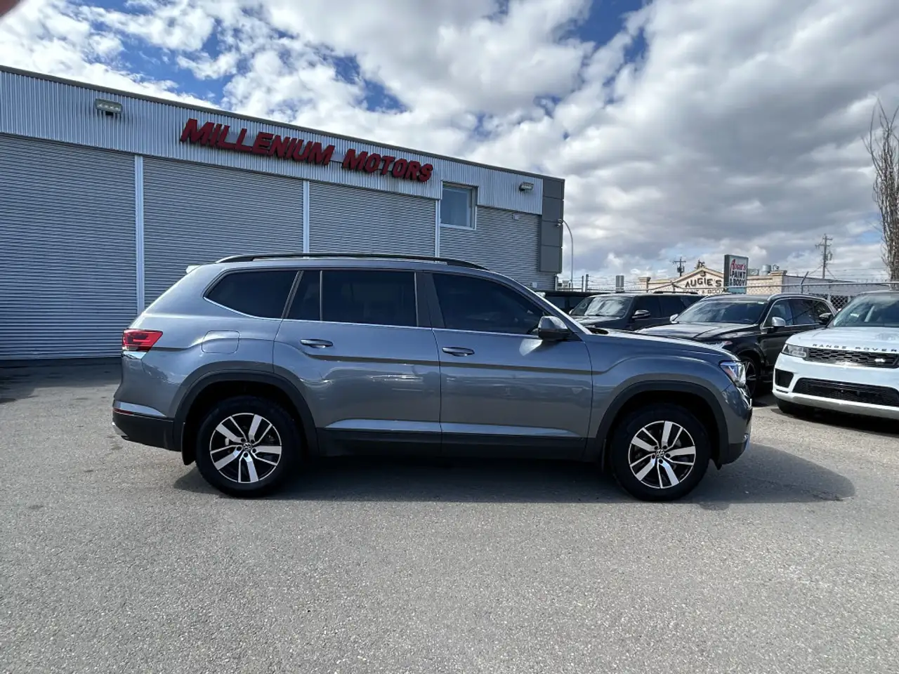 Volkswagen Atlas снимка Volkswagen Atlas