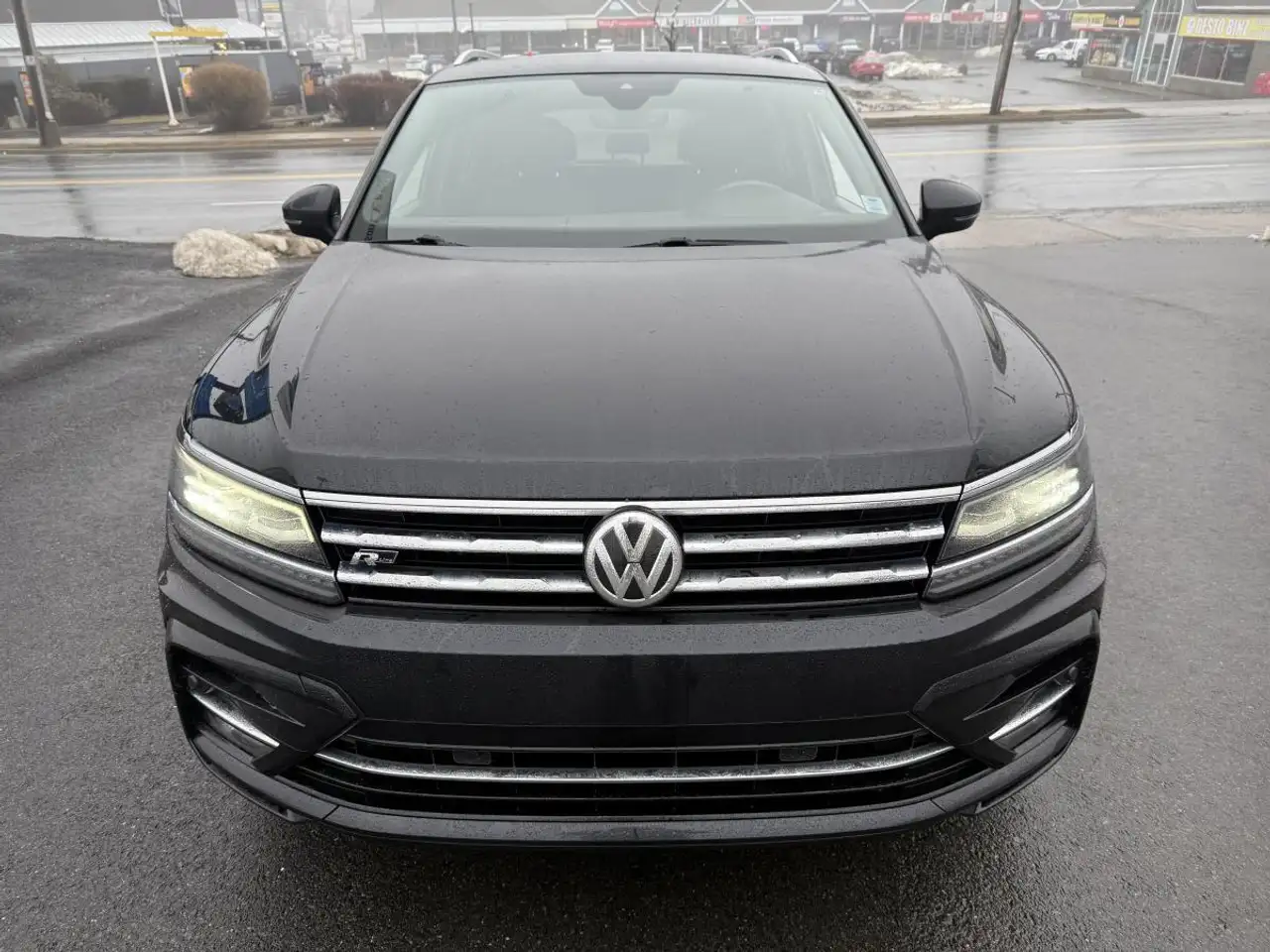 Volkswagen Tiguan снимка Volkswagen Tiguan