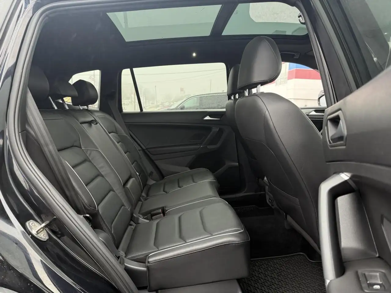 Volkswagen Tiguan снимка Volkswagen Tiguan