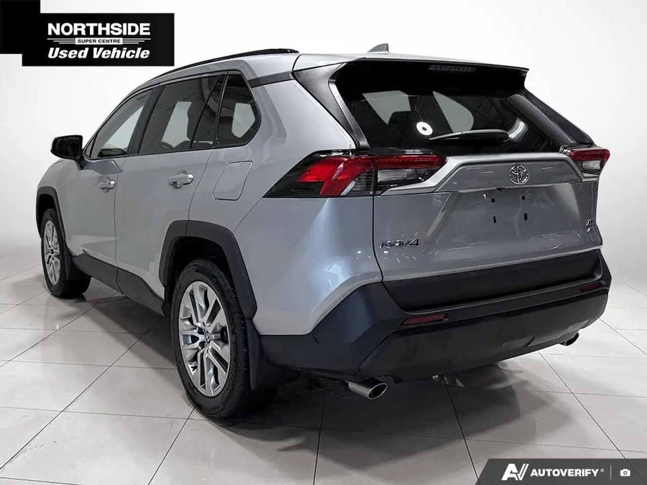Toyota RAV 4 снимка Toyota RAV 4