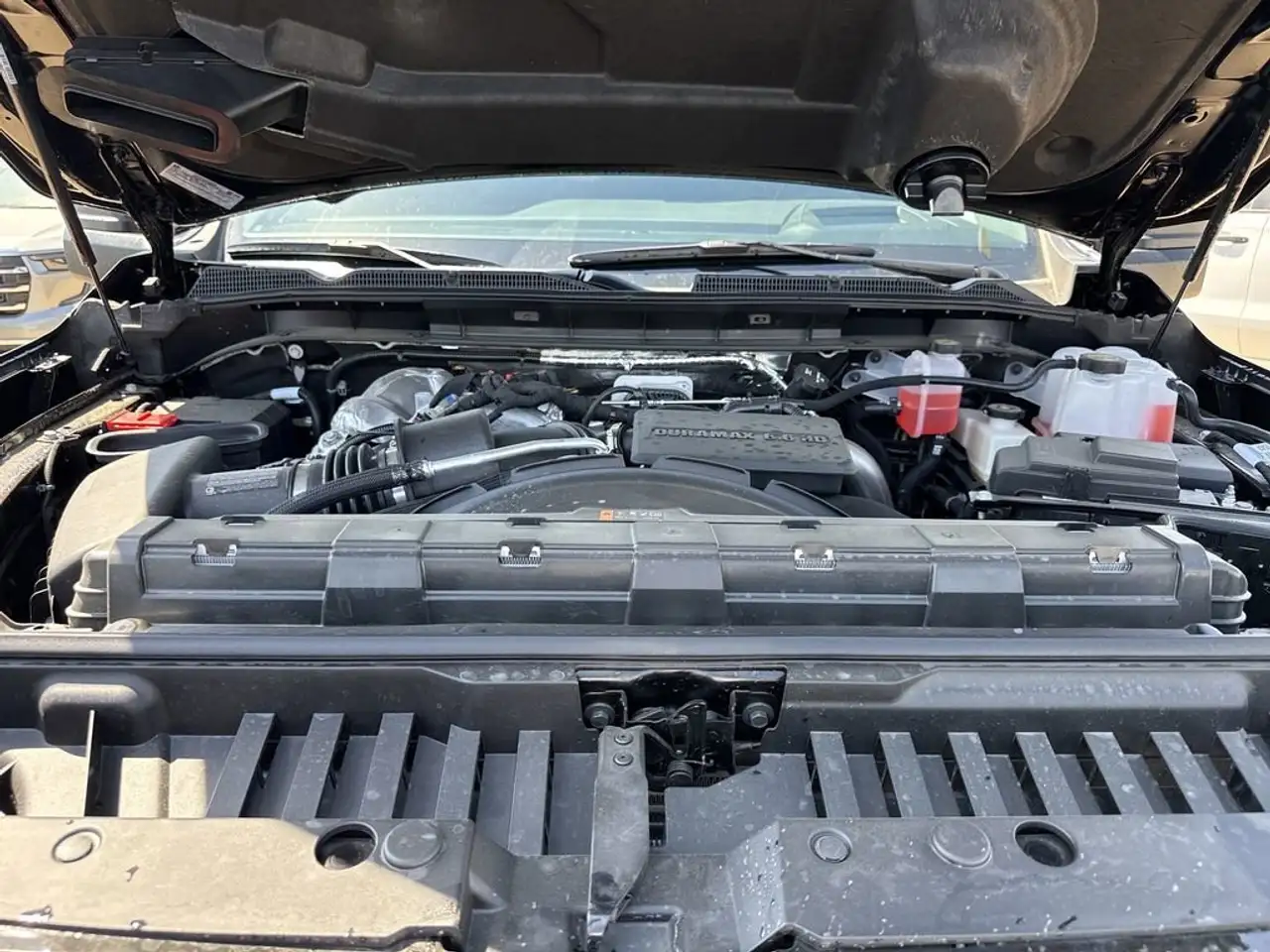 GMC Sierra 3500HD снимка GMC Sierra 3500HD