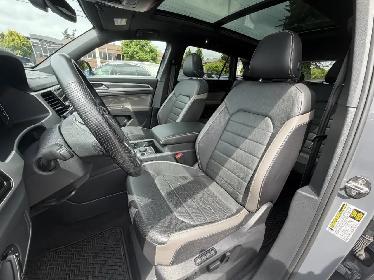 Volkswagen Atlas photo Volkswagen Atlas