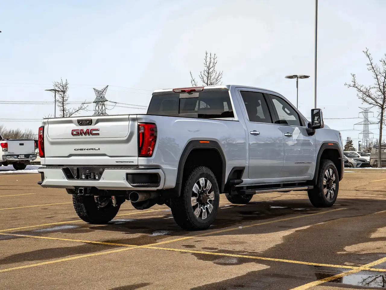 GMC Sierra 3500HD снимка GMC Sierra 3500HD