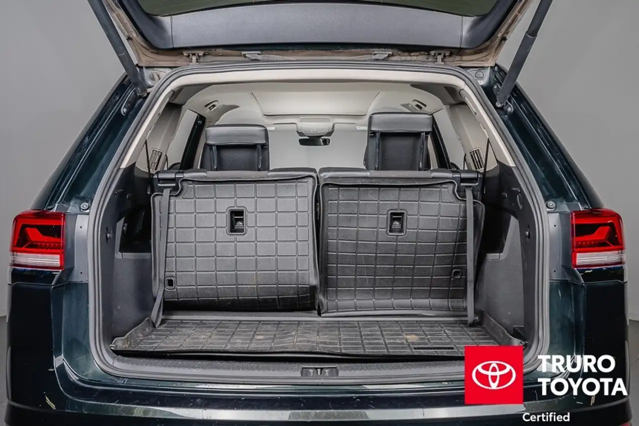 Volkswagen Atlas снимка Volkswagen Atlas
