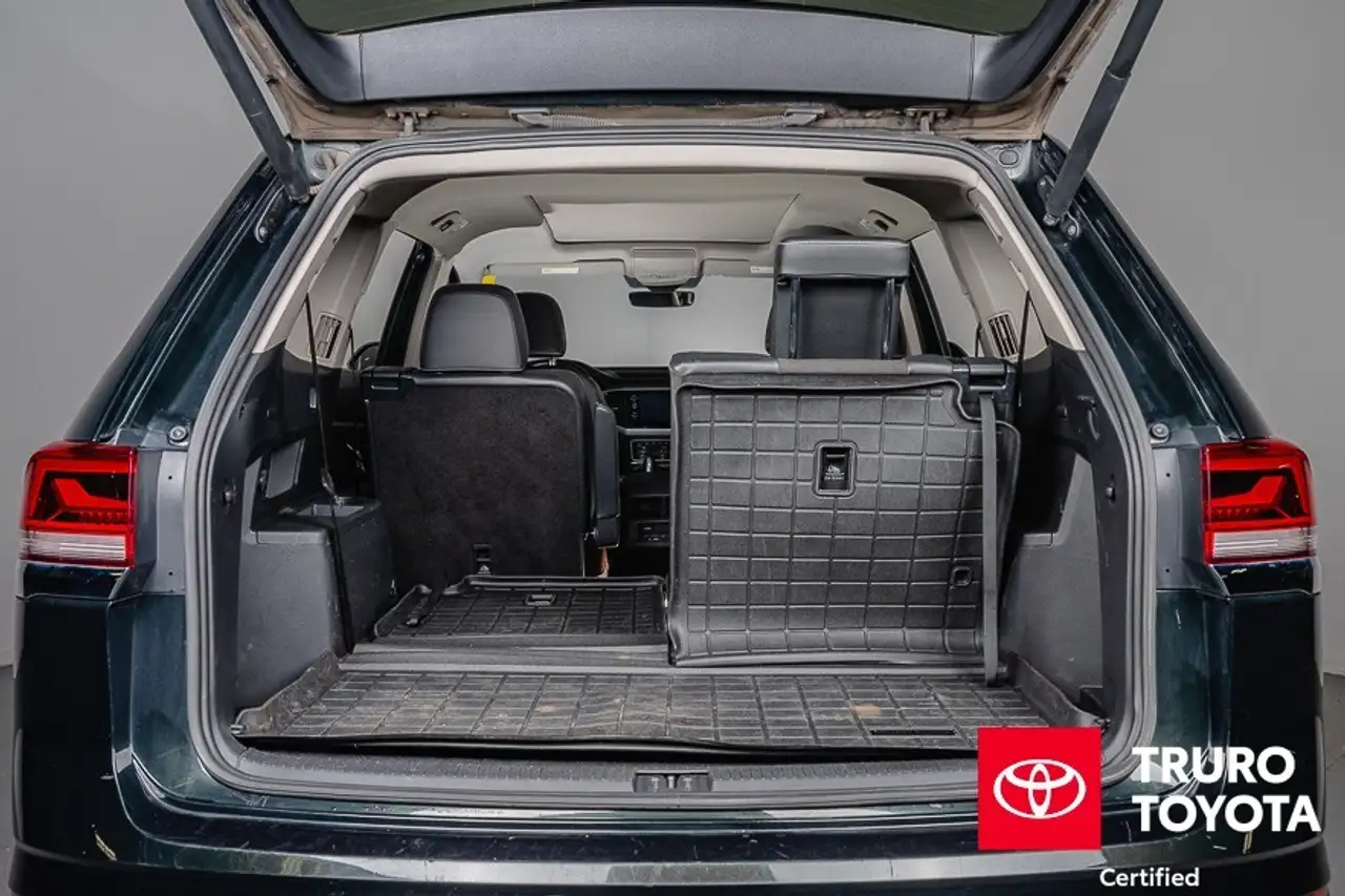 Volkswagen Atlas снимка Volkswagen Atlas