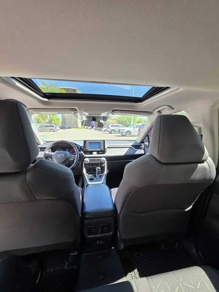 Toyota RAV 4 photo Toyota RAV 4