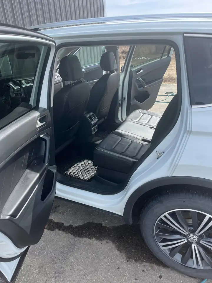 Volkswagen Tiguan снимка Volkswagen Tiguan