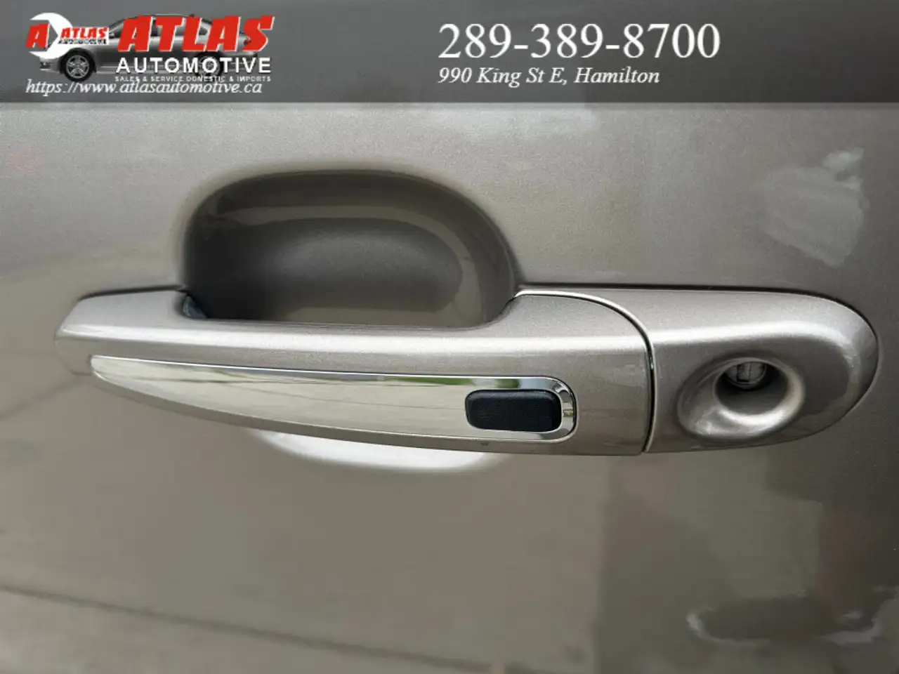 Lincoln MKT снимка Lincoln MKT
