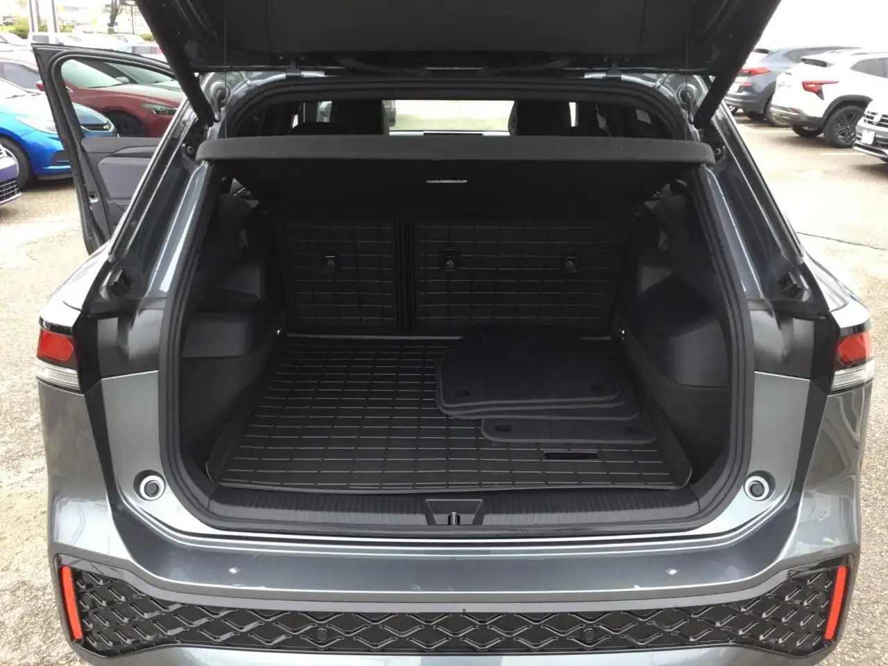 Volkswagen Tiguan снимка Volkswagen Tiguan