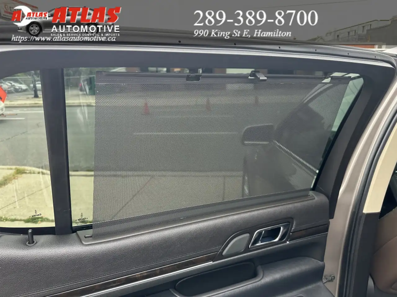 Lincoln MKT снимка Lincoln MKT