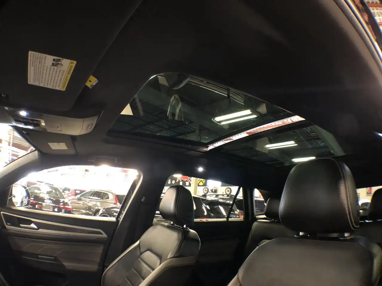 Volkswagen Atlas снимка Volkswagen Atlas