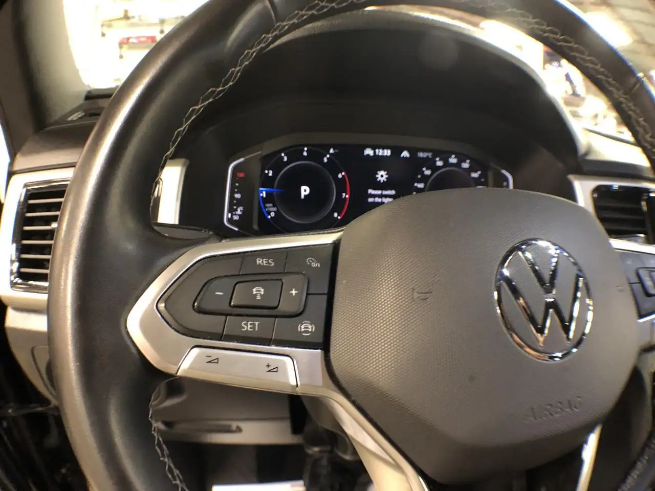 Volkswagen Atlas снимка Volkswagen Atlas