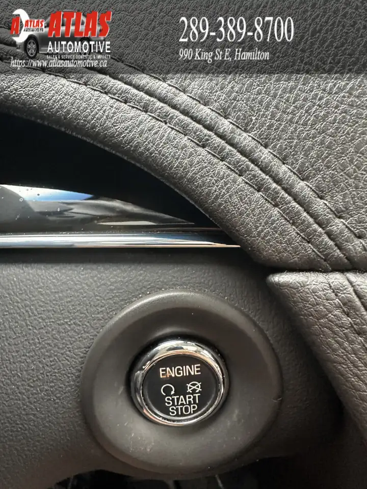 Lincoln MKT снимка Lincoln MKT