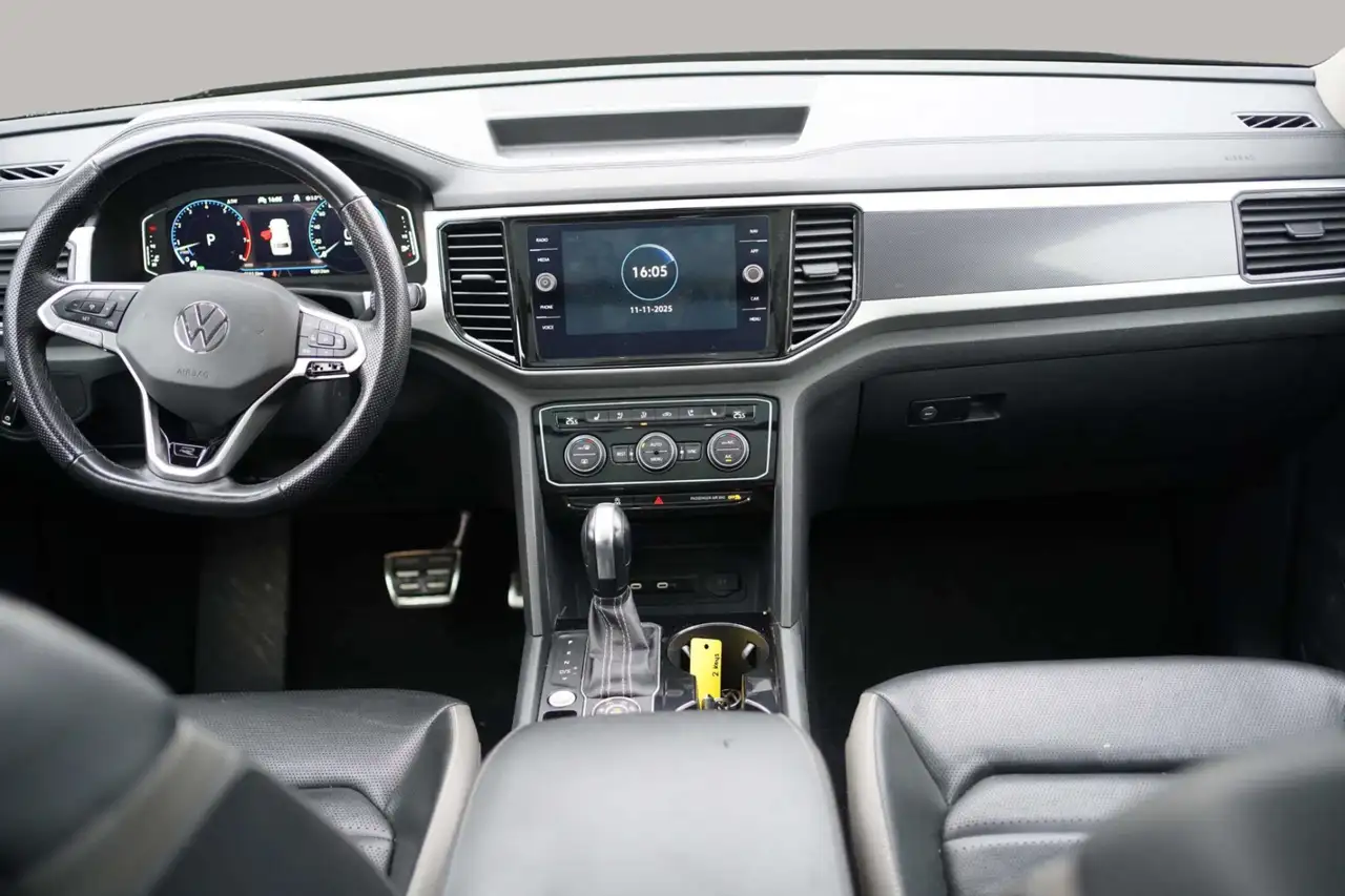 Volkswagen Atlas снимка Volkswagen Atlas