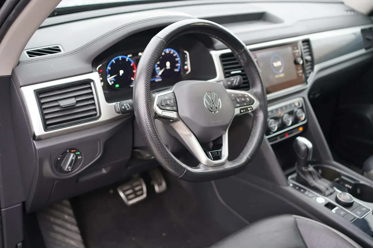 Volkswagen Atlas снимка Volkswagen Atlas