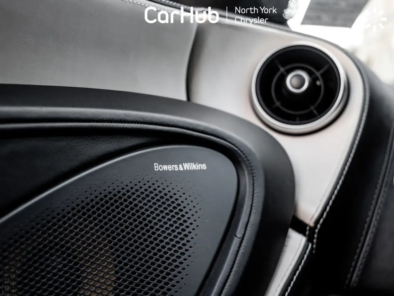 McLaren 570GT photo McLaren 570GT