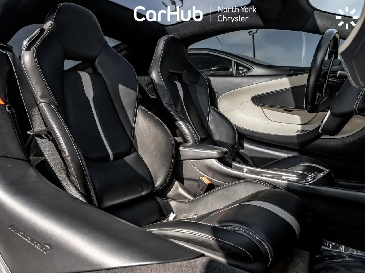McLaren 570GT photo McLaren 570GT