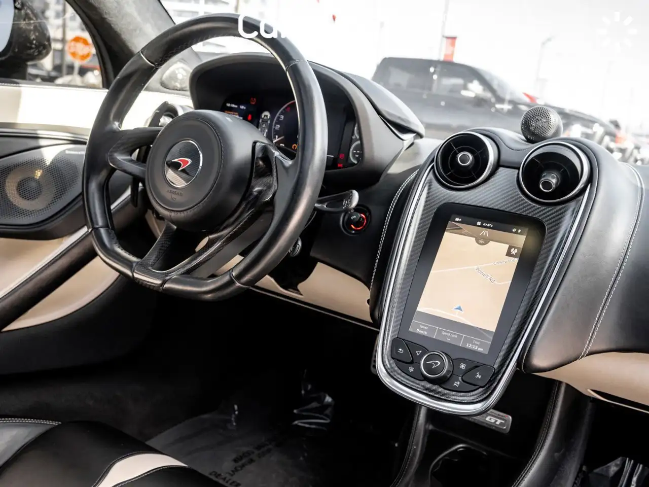 McLaren 570GT photo McLaren 570GT