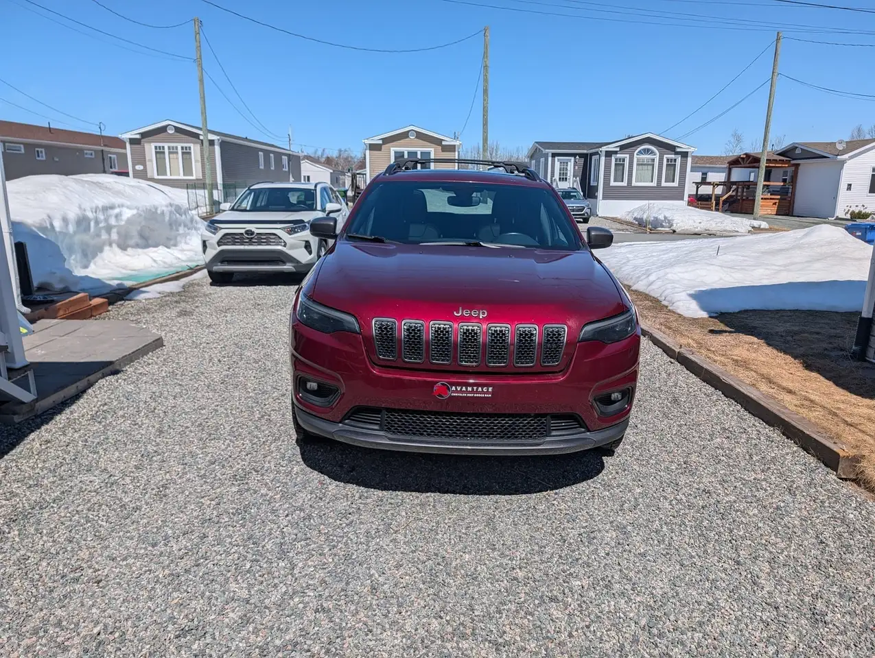Jeep Cherokee снимка Jeep Cherokee