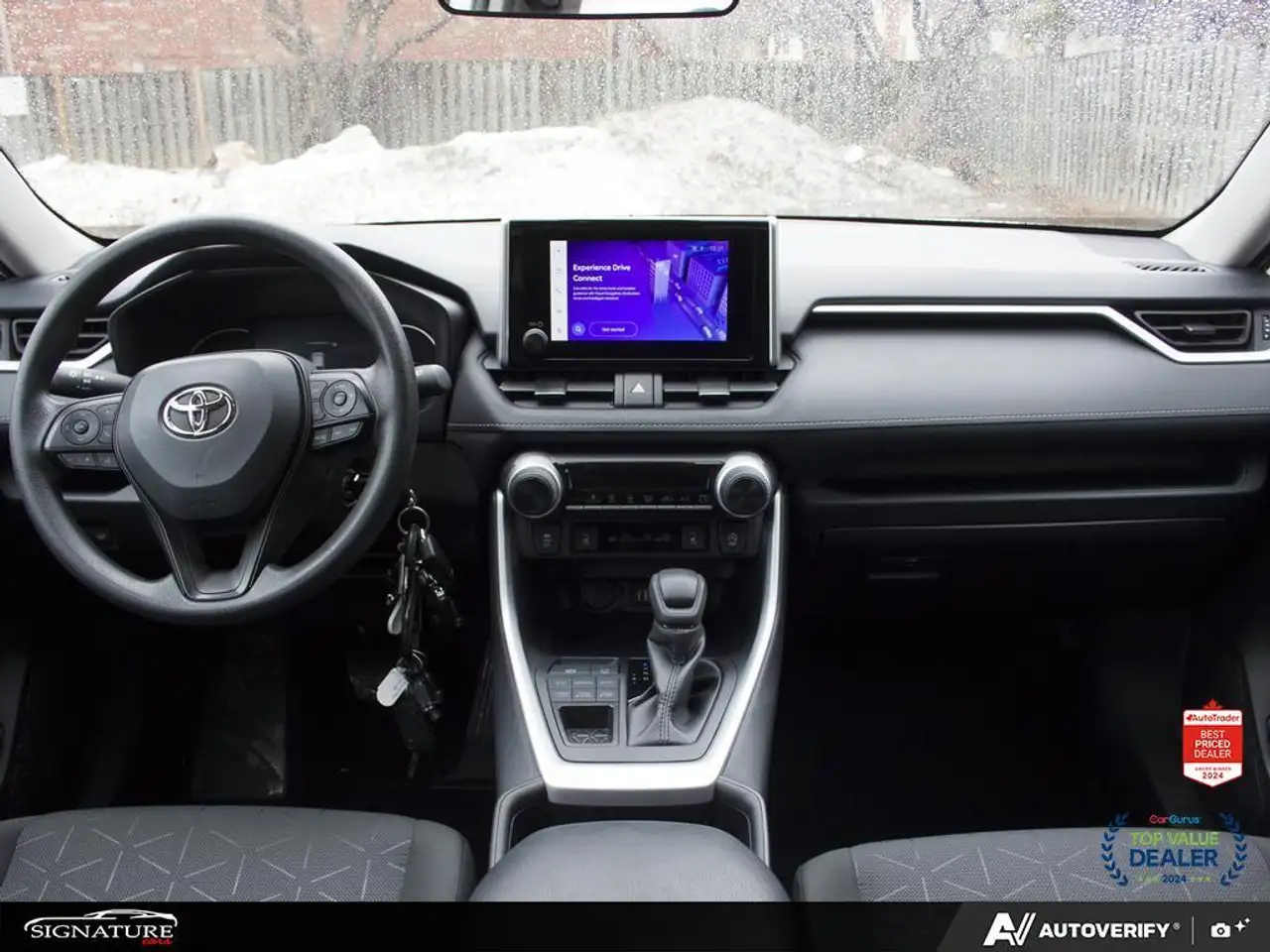 Toyota RAV 4 снимка Toyota RAV 4