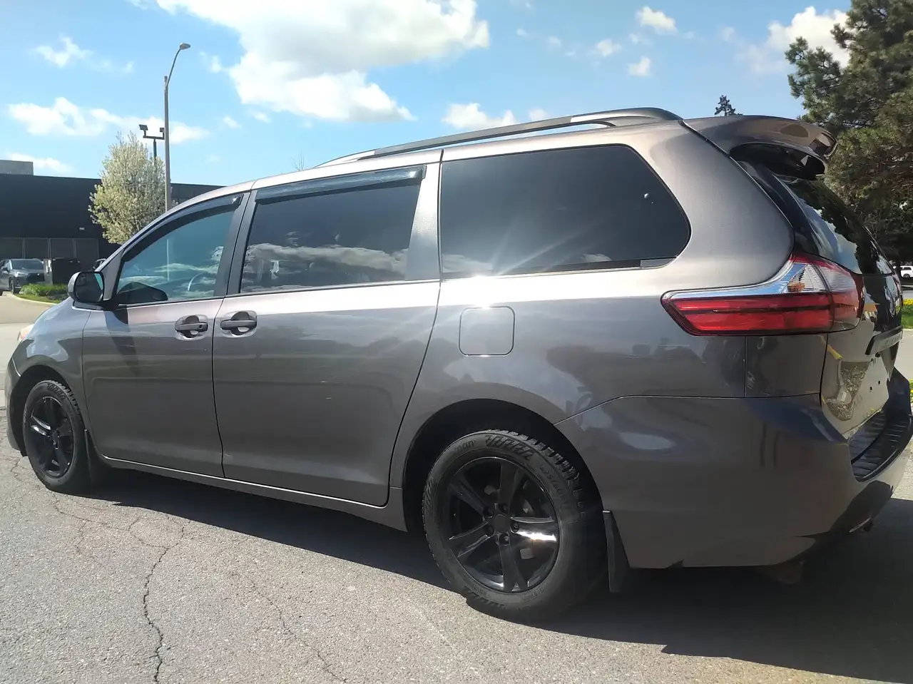 2016 Toyota Sienna